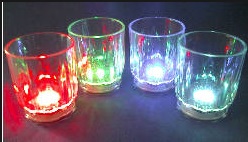 Verre a shooter lumineux